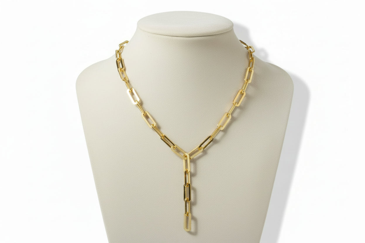 PAPER CLIP CHAIN WITH DROP