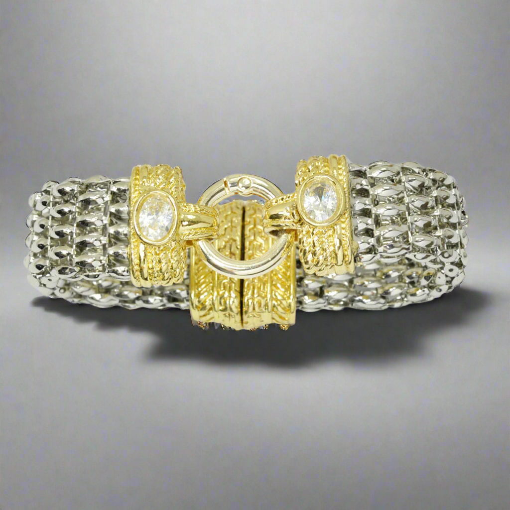 14K GOLD PLATED CIRCLE MAGNETIC BRACELET