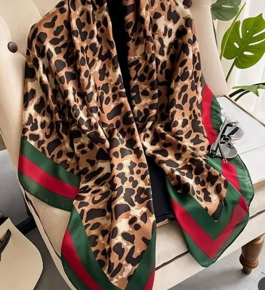 Classic Leopard Print Scarf-Red/Green