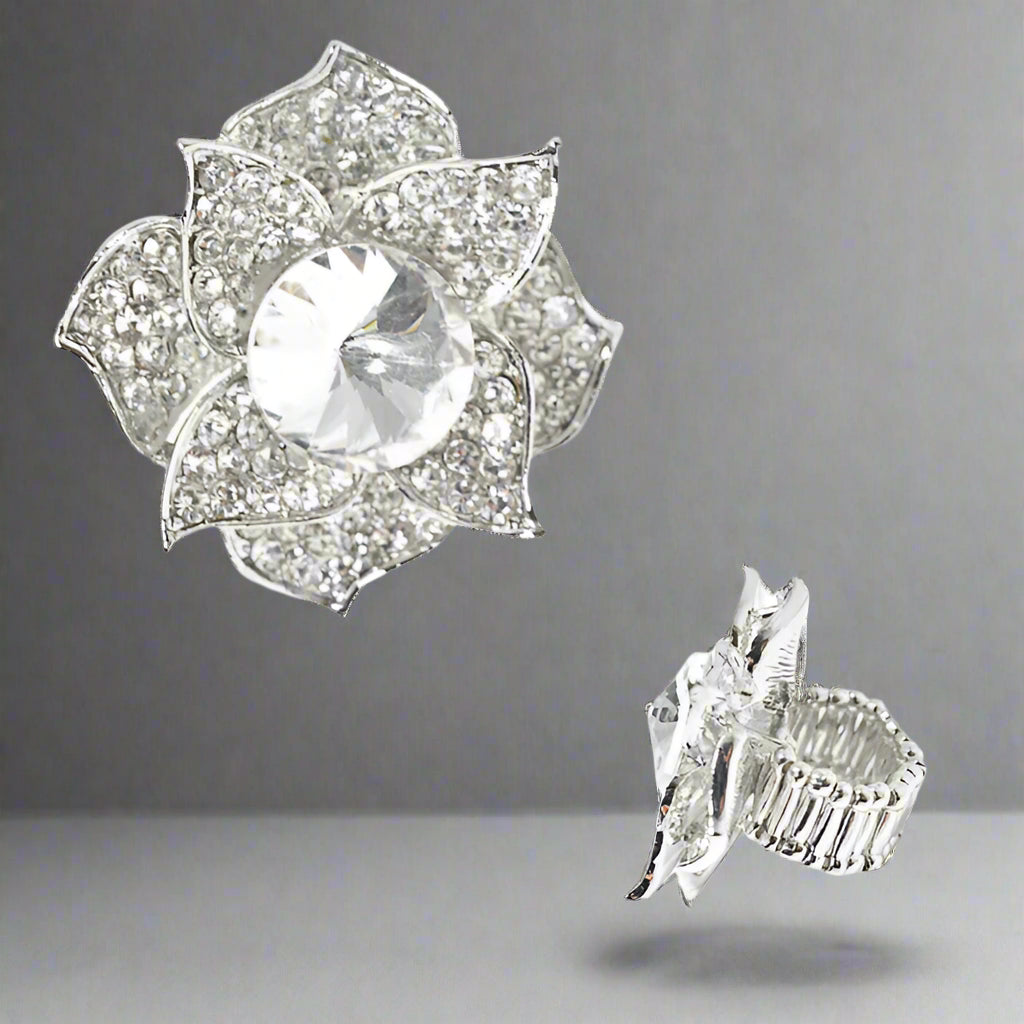 FLOWER STRETCH RING, RHINESTONES CLEAR