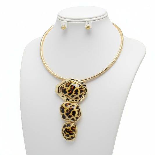 GEOMETRIC NECKLACE, LEOPARD