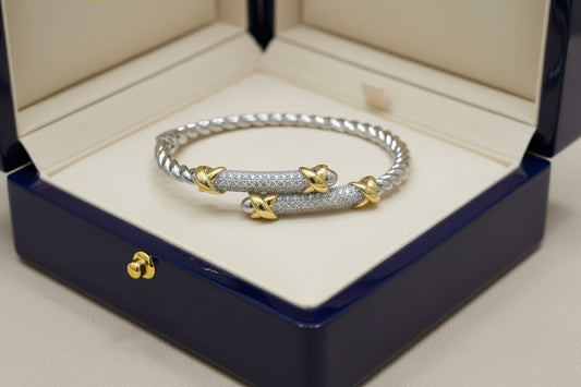 14K Gold Plated Criss Cross Bangle