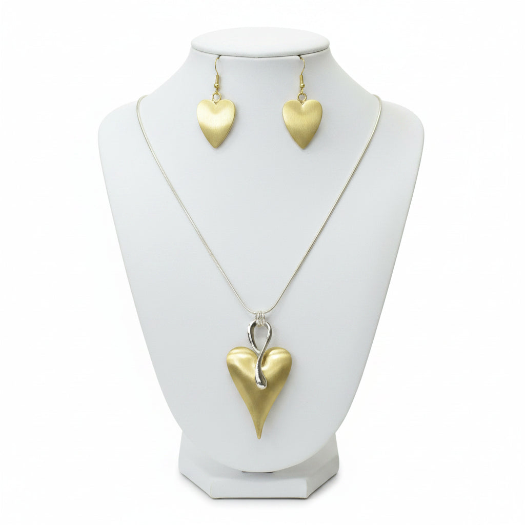 Sleek Snake Chain Puffy Heart Pendant Necklace