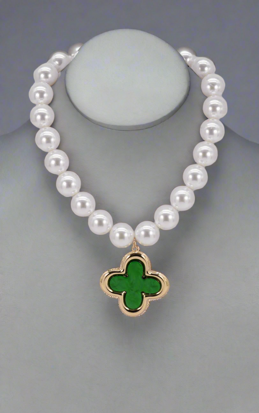 Pearl Clover Pendant Necklace, Green