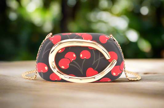 Cherry Clutch, Brown