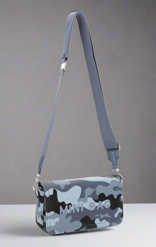 Camo Camera Handbag, Canvas