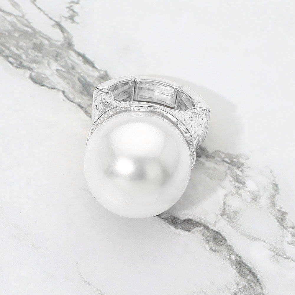 Pearl Stretch Ring