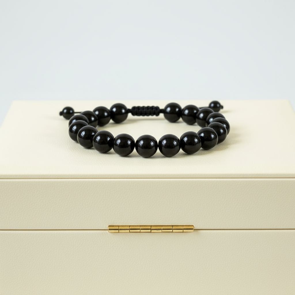 BLACK SEMI-PRECIOUS STONE BRACELET
