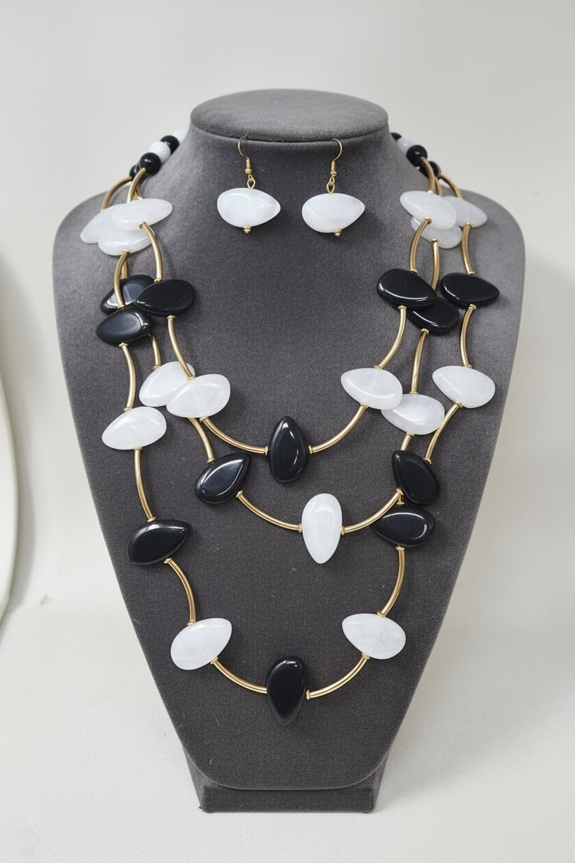 Stone Layered Necklace, Black/White