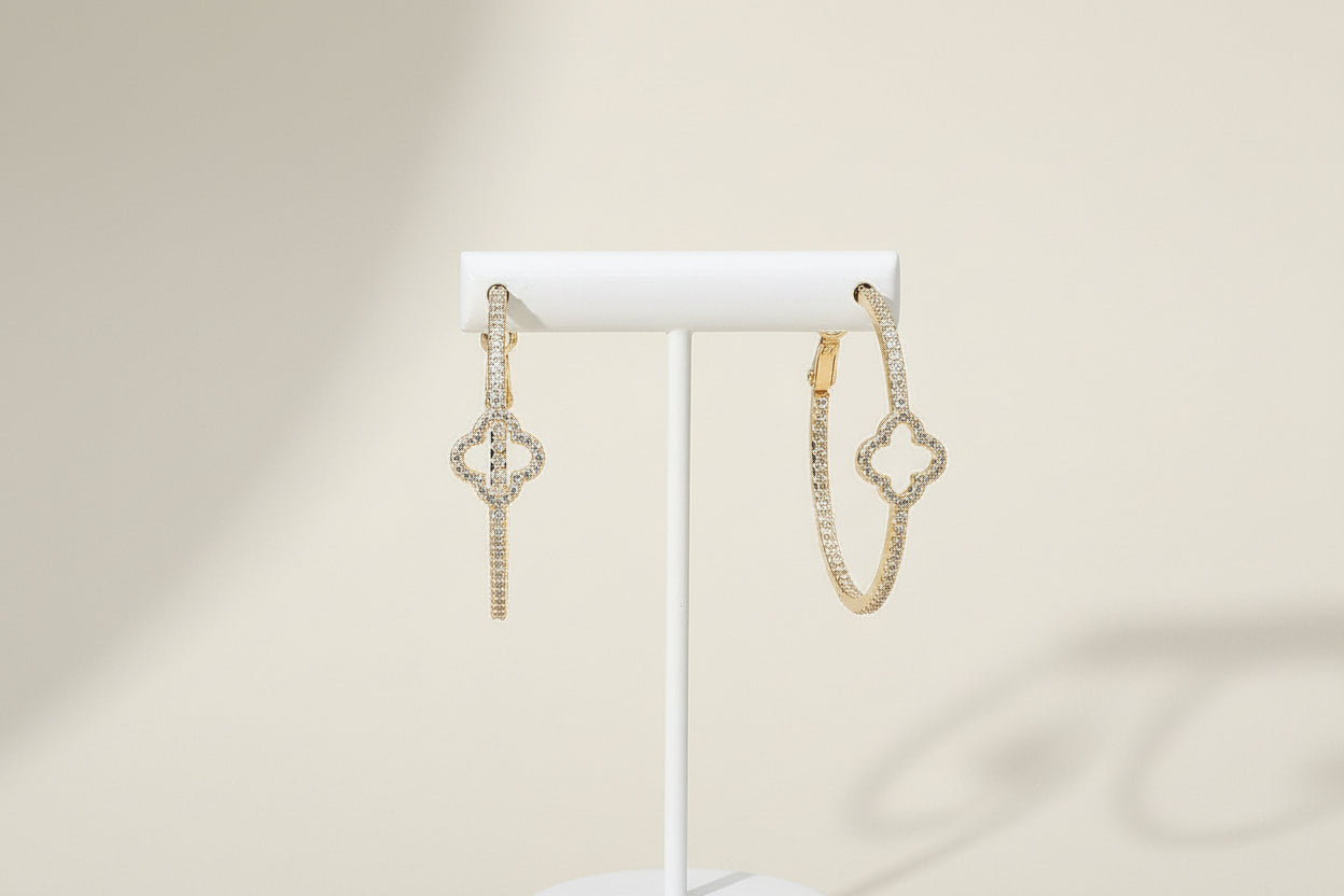 SPARKLING CUBIC ZIRCONIA STONES HOOP EARRING, GOLD