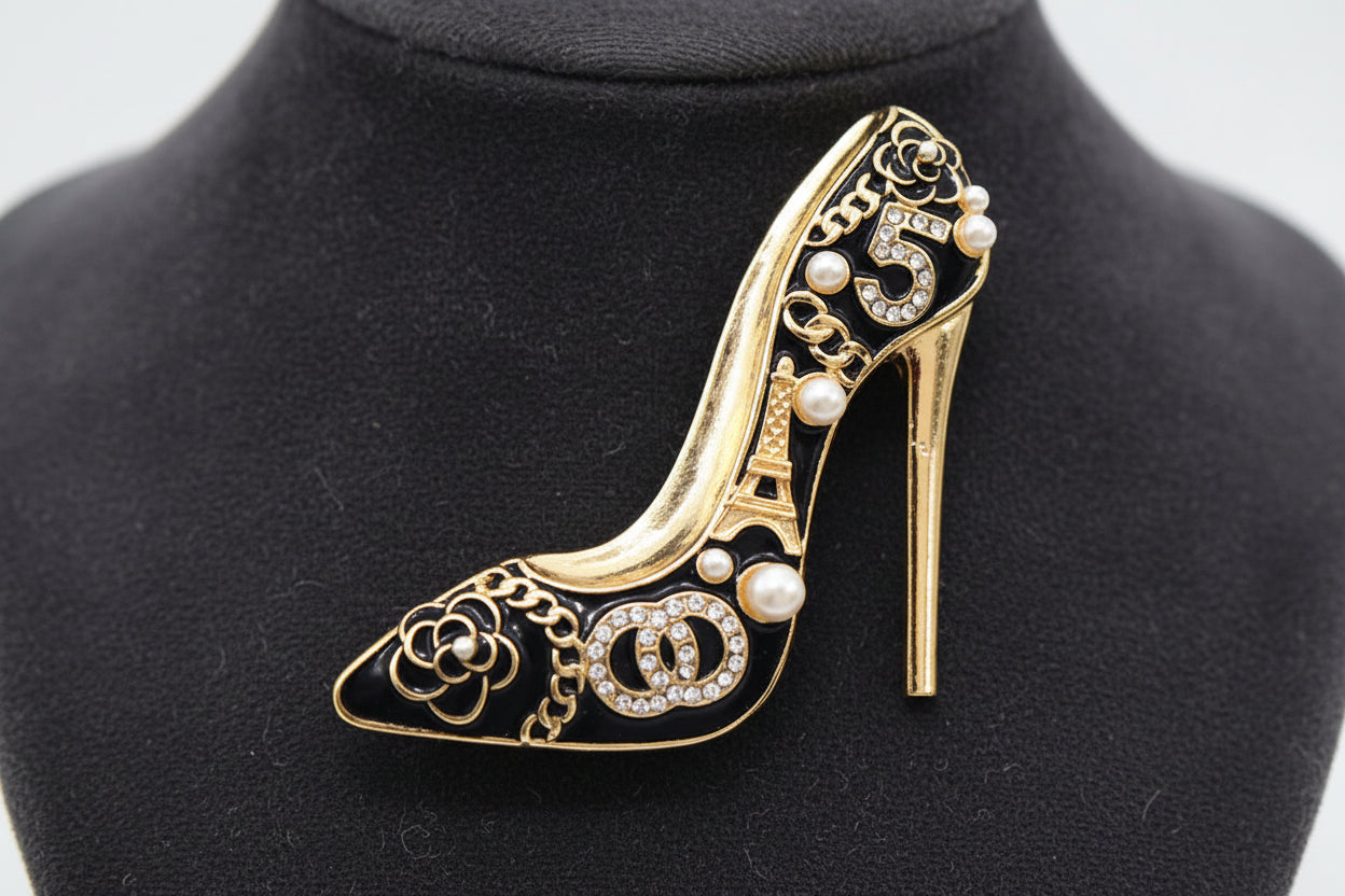 High-Heel Shoe Brooch